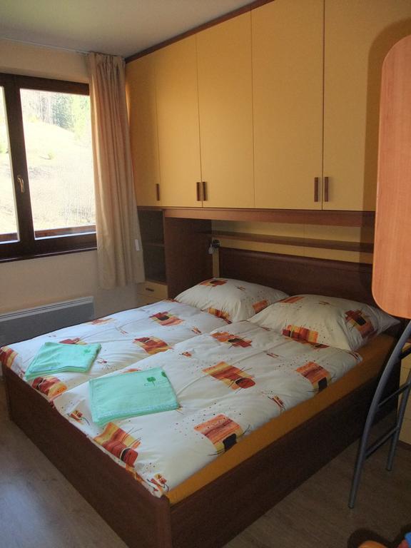 Rodinny Apartman Slnecnica Tale Exterior foto
