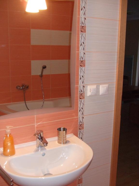 Rodinny Apartman Slnecnica Tale Exterior foto